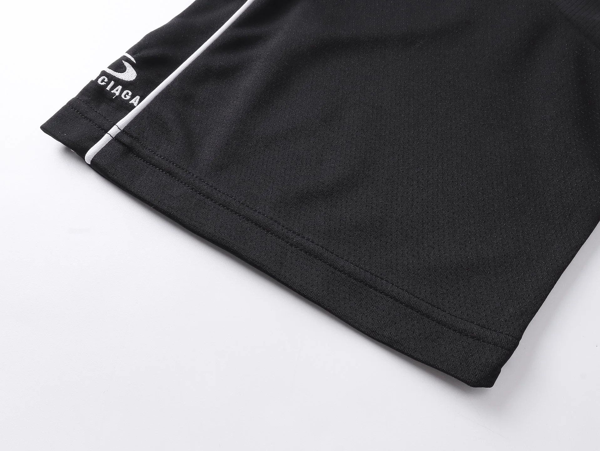 【 . Quality】BALENCI*GA/ Lamborghini ， ， ， T # 。 SS 25 New Arrival。 ， 。 。 ， ， ， 。 。 260 ， . ， 。 。 。 。 ， ， 。 . 。 OS . Same Style ：BL 253691 ：Black，White Size：XS S M L